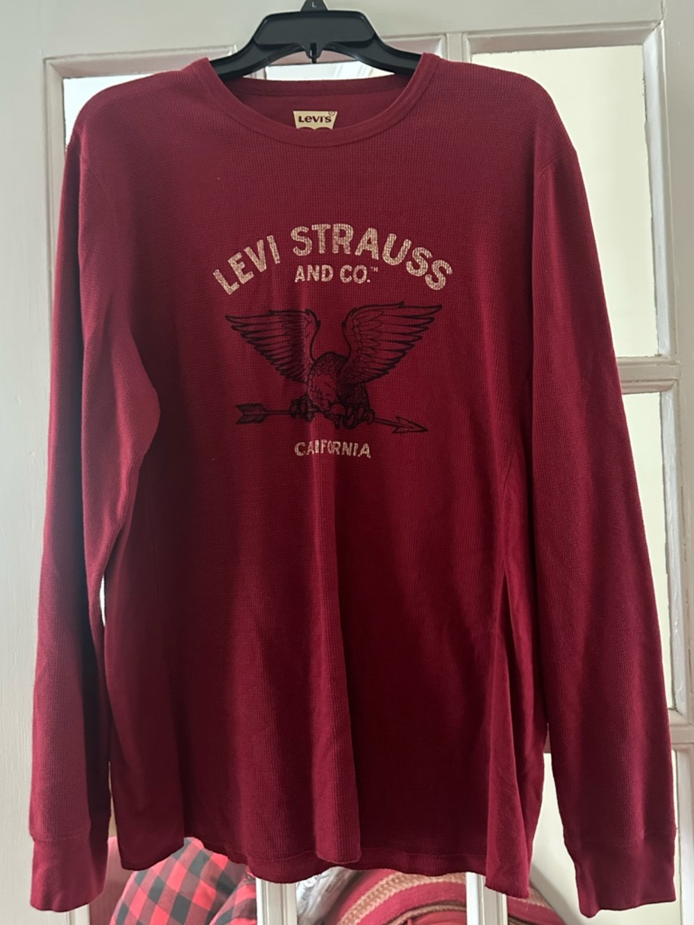 Levi's Men's Maroon Long-Sleeve Thermal Crew with Eagle Graphic